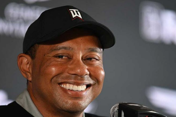 Tiger Woods คว้ารางวัลความนิยม 8 ล้านเหรียญของพีจีเอทัวร์